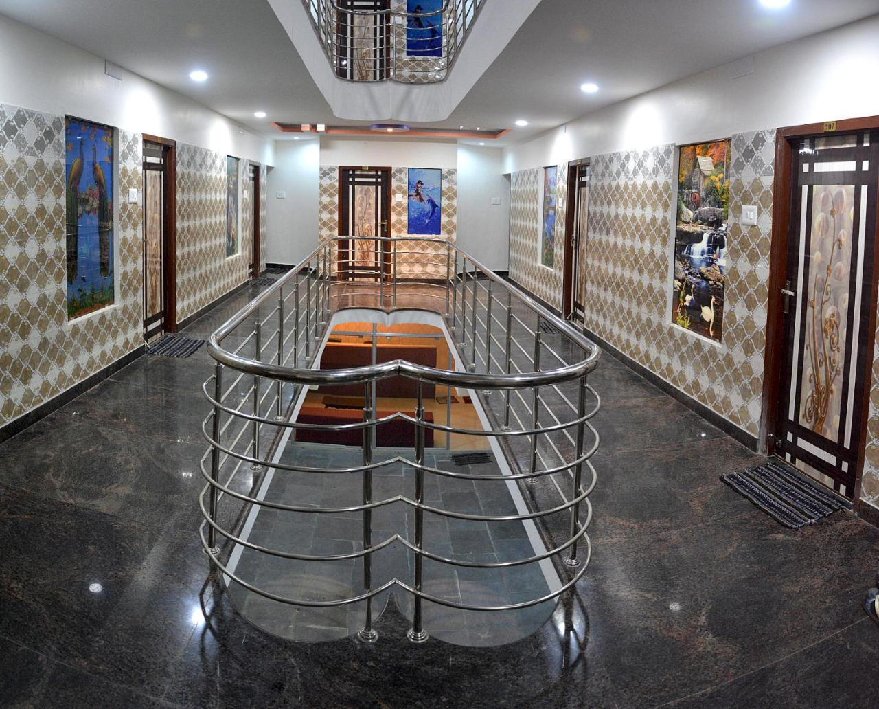 Hotel Amar Park Mahabalipuram Exteriör bild
