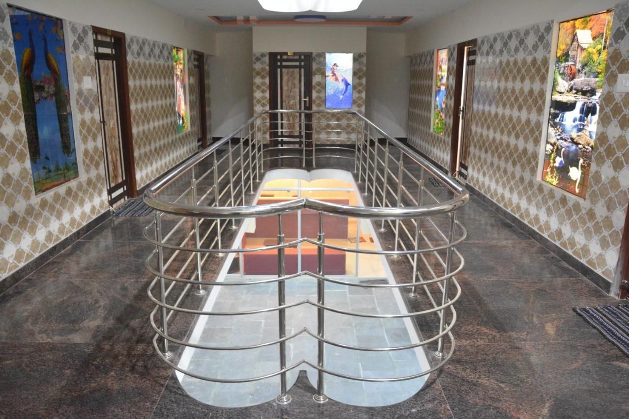 Hotel Amar Park Mahabalipuram Exteriör bild
