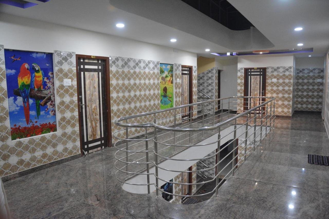Hotel Amar Park Mahabalipuram Exteriör bild